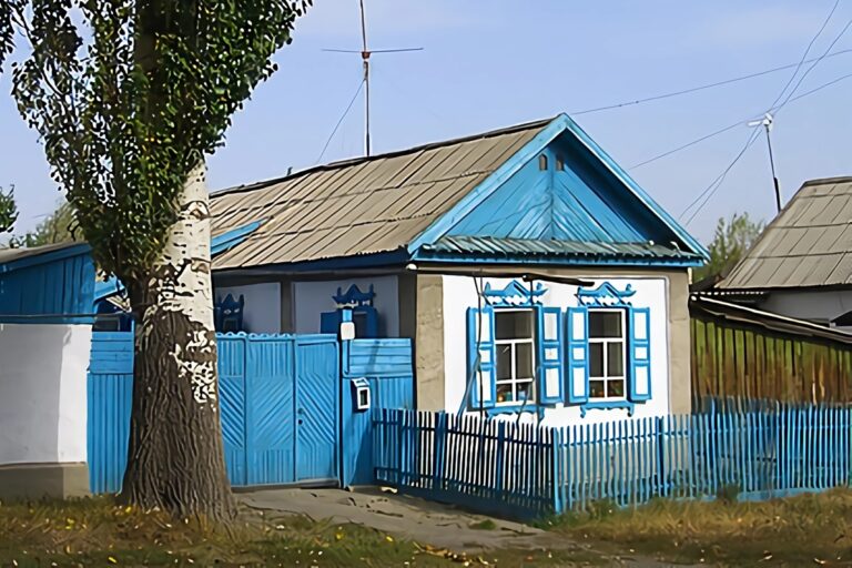 maison au Kirghizistan