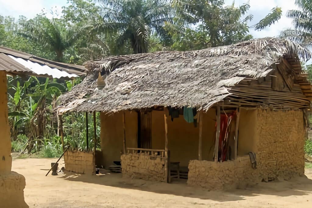 maison en torchis au Liberia