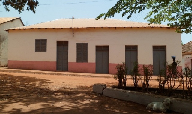 maison ville guinée bissau