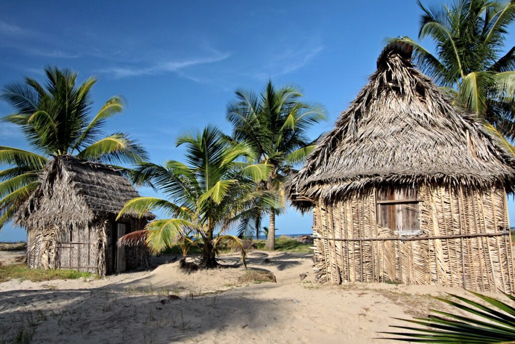 maisons traditionnelles garifunas