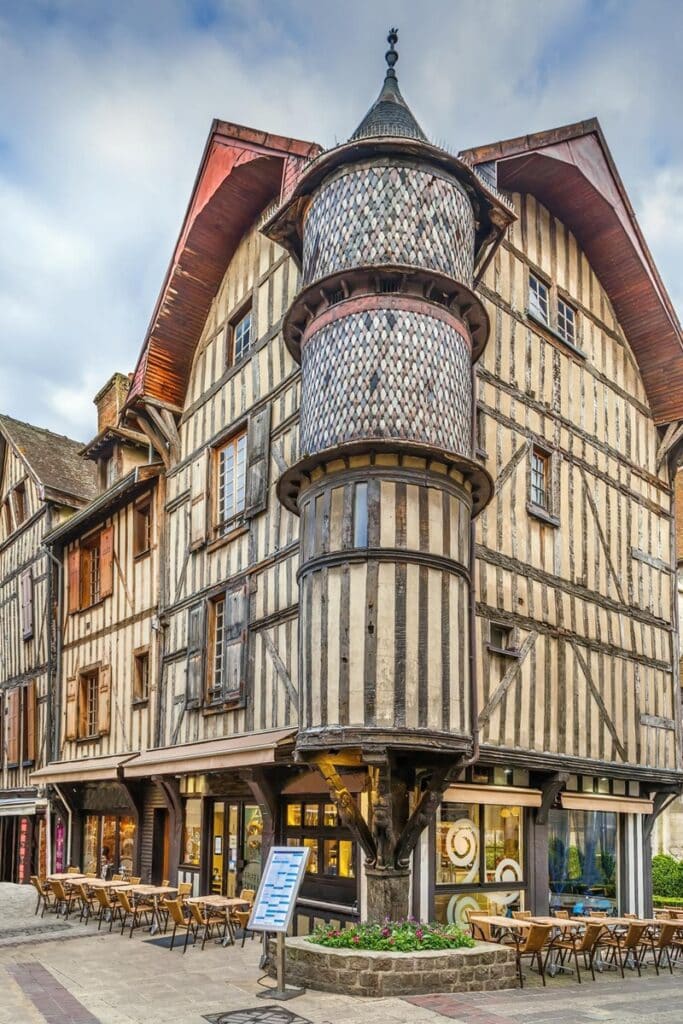 maison à pans de bois à Troyes