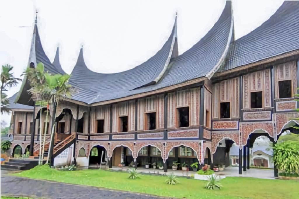 belle rumah gadang