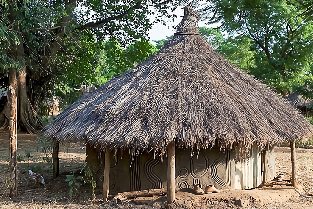 hutte du peuple Anuak