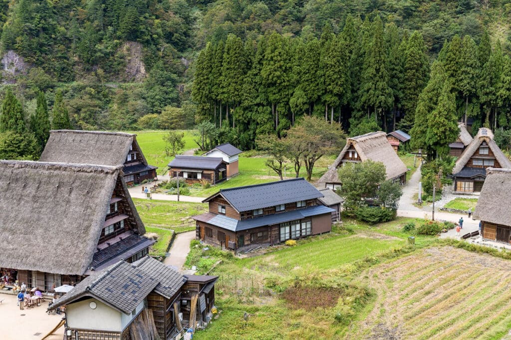 village Sirakawago