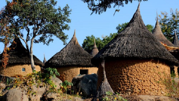 huttes à Makoulo