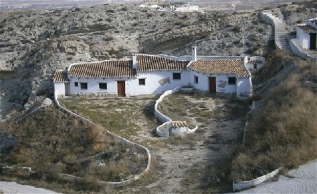 maison grotte andalousie