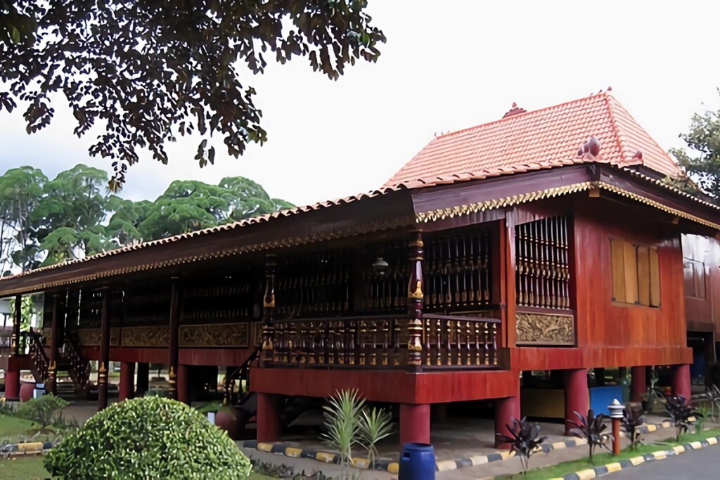 Maison bumbung limas à Palembang