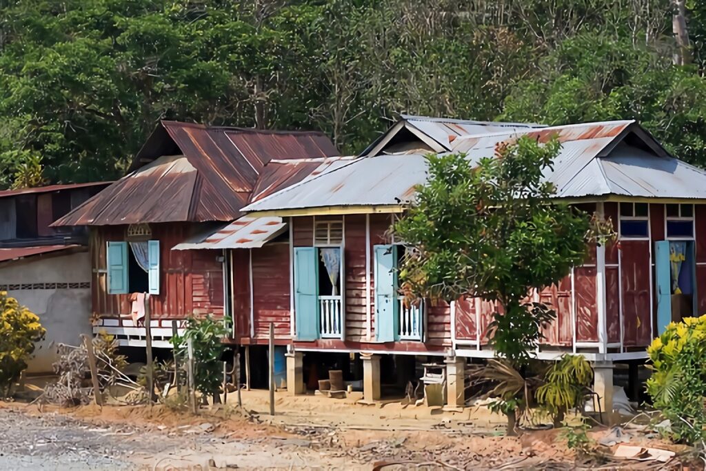 Maisons typiques en Malaisie rurale