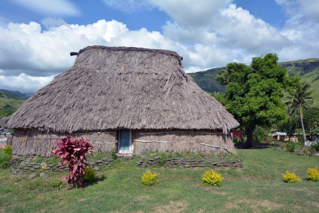 bure traditionnelle de Navala