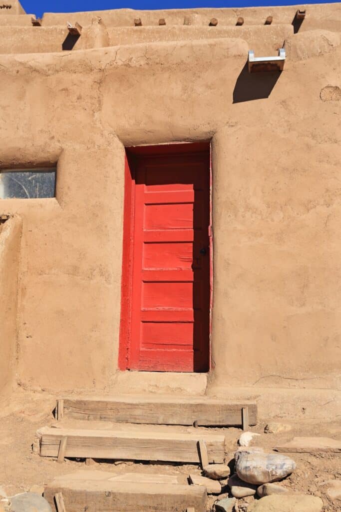 porte maison Taos Pueblo
