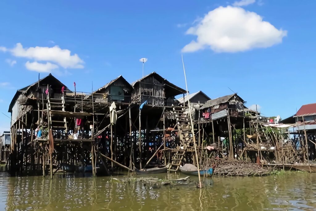 Kompong Phluk maisons sur pilotis