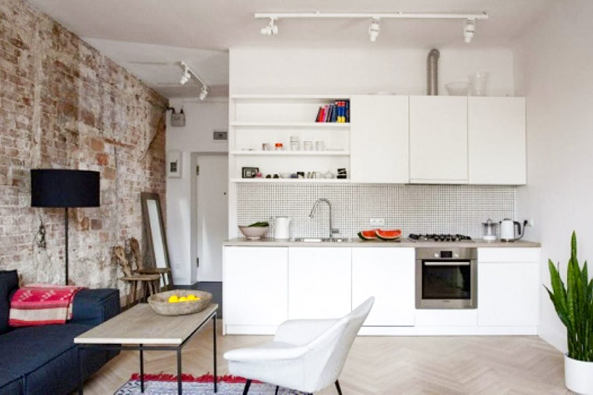 Petit appartement à Varsovie à la décoration élégante