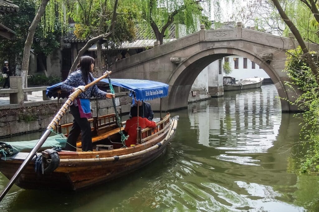 pont et canal Zhouzhuang