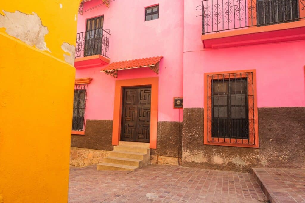maisons colorées à Guanajuato