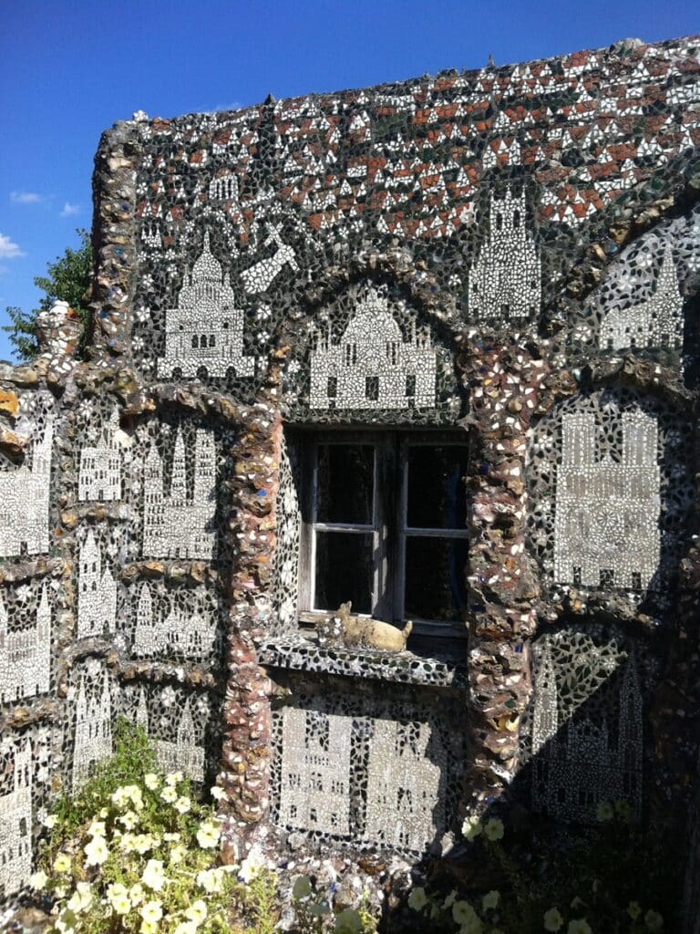 Picassiette chapelle façade