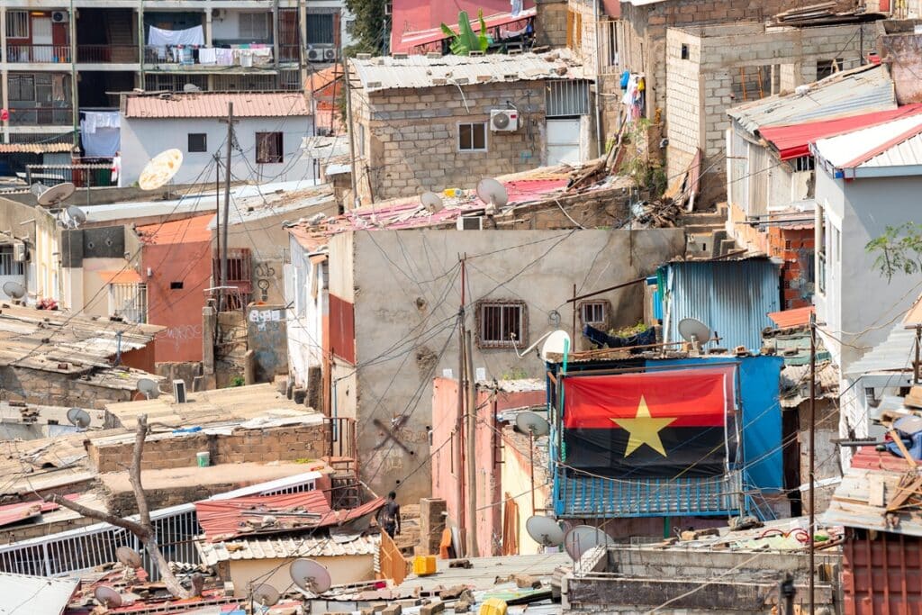 bidonville de Luanda