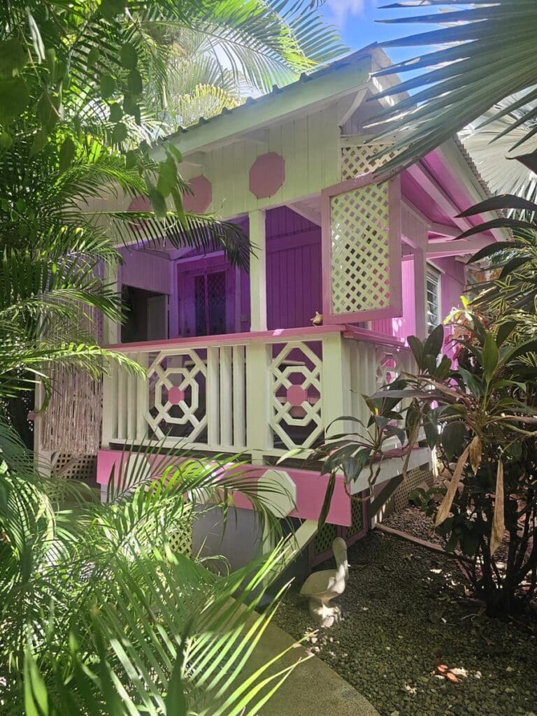 cotage et végétation
