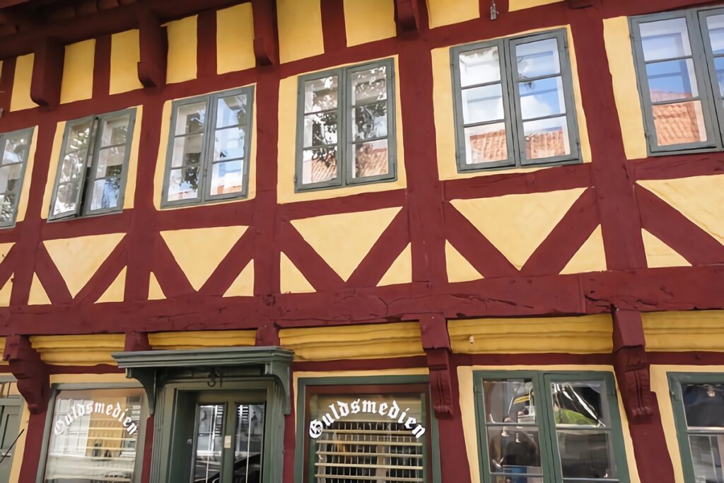 façade maison à colombages danoise
