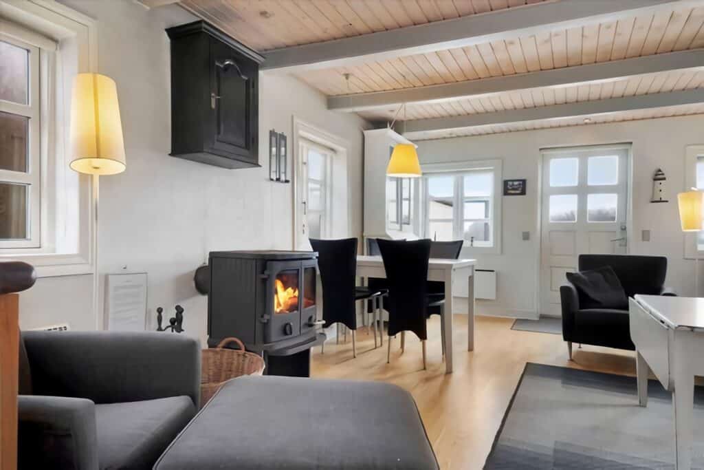 intérieur maison danoise traditionnelle