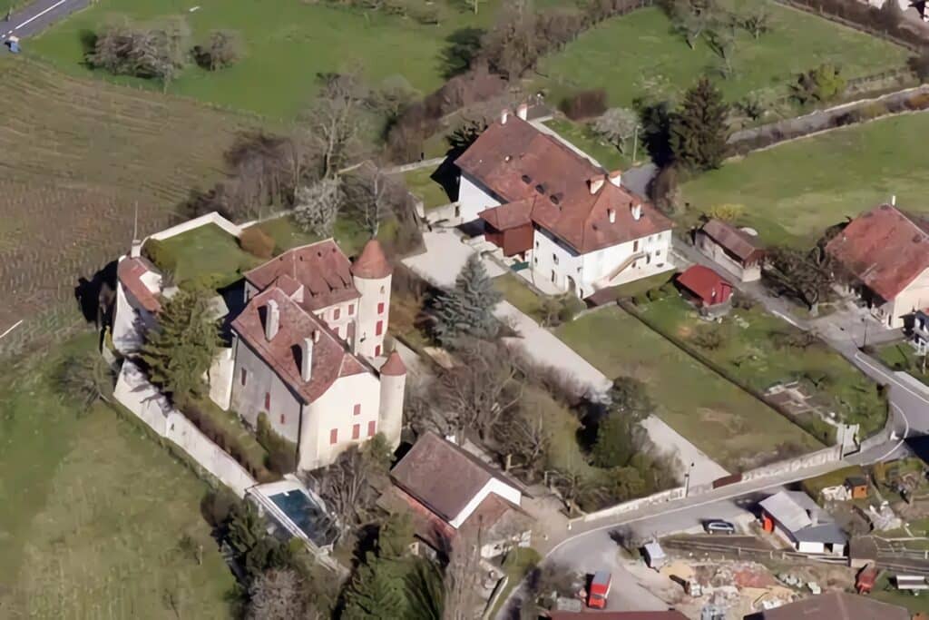 maison insolite suisse