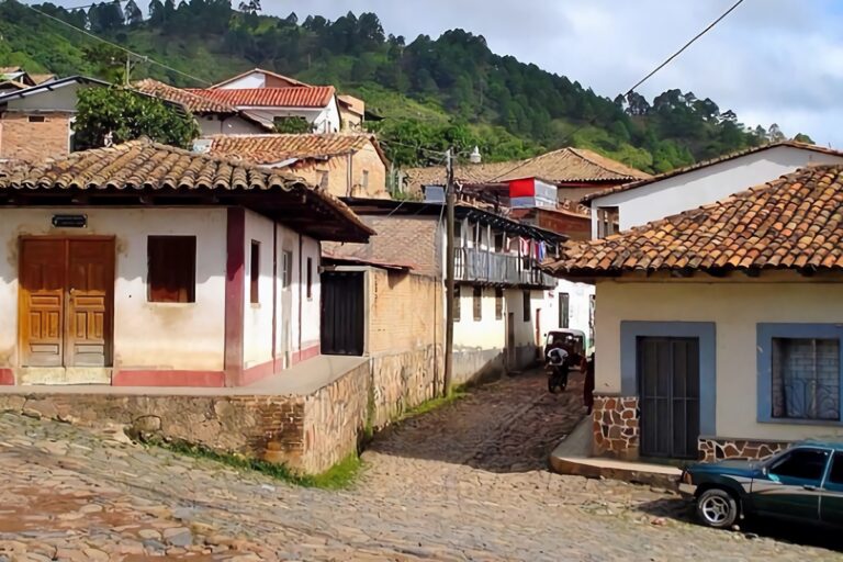 maisons coloniales au Honduras