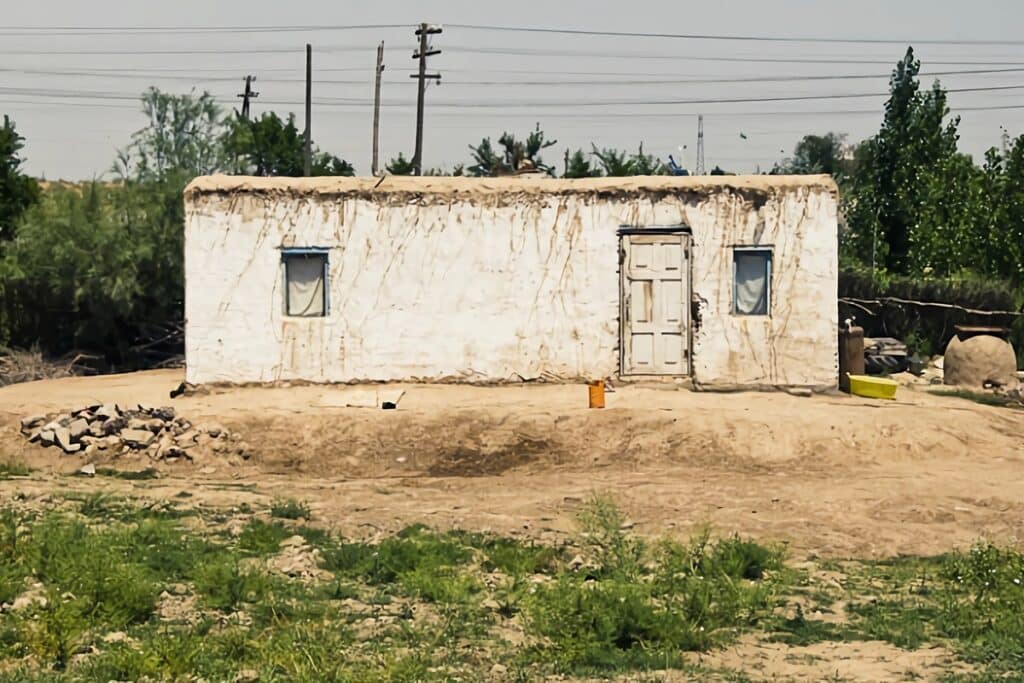 maison rurale au toit plat au Turkménistan