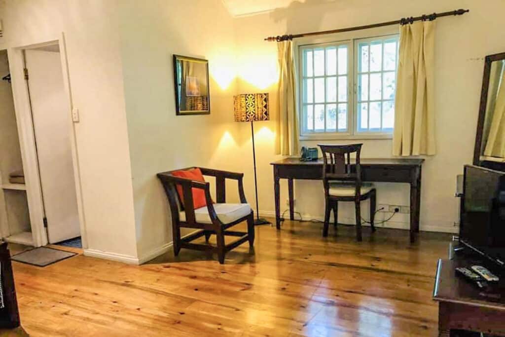 intérieur de la maison coloniale