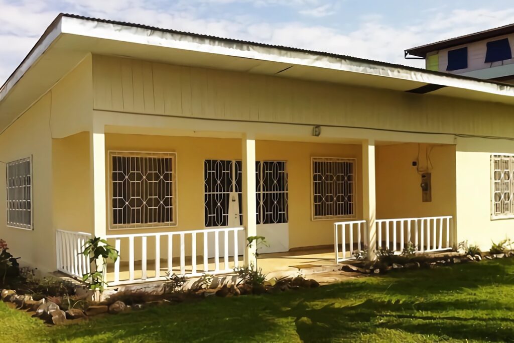 maison de ville typique du Cameroun