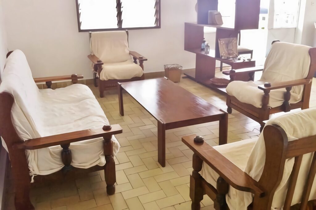salon avec table basse