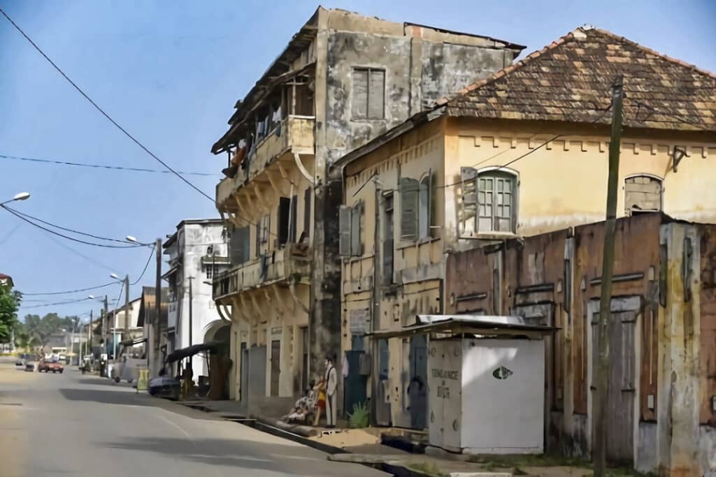 maisons coloniales à Grand Bassam
