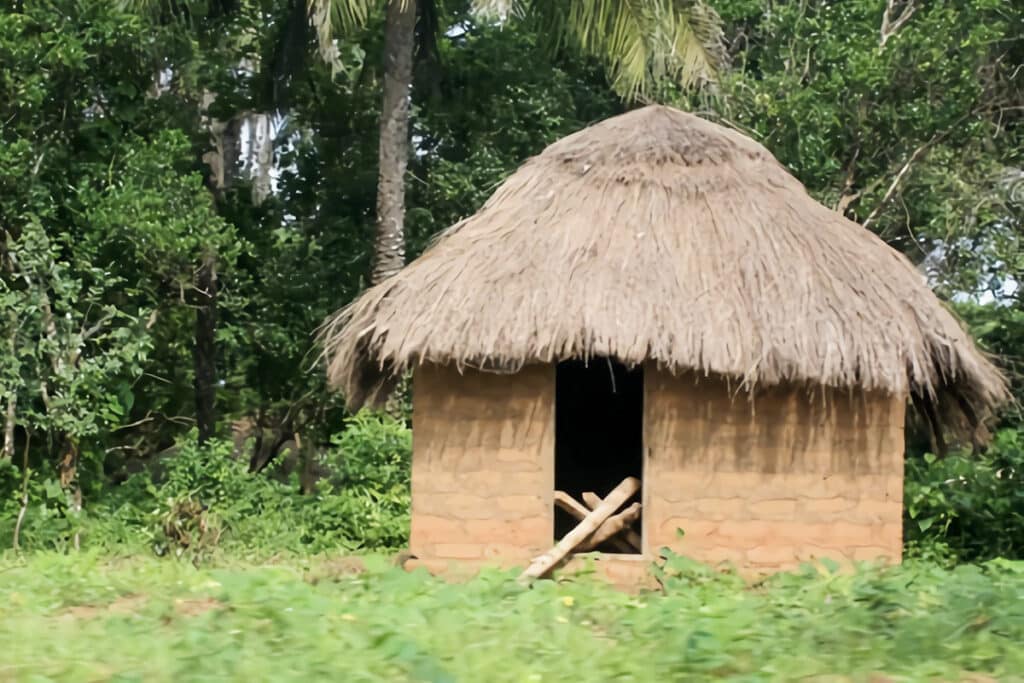 hutte carrée en briques