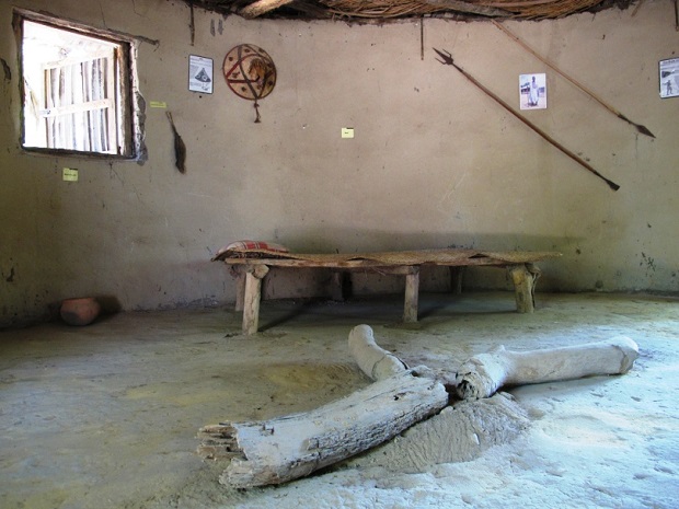 huttes traditionnelles mandingues