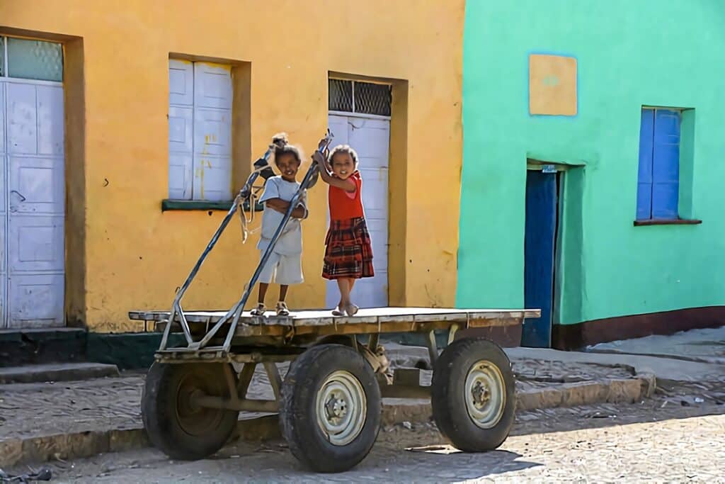maisons colorées d'aksoum