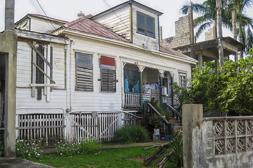 maison coloniale en bois à Belize City