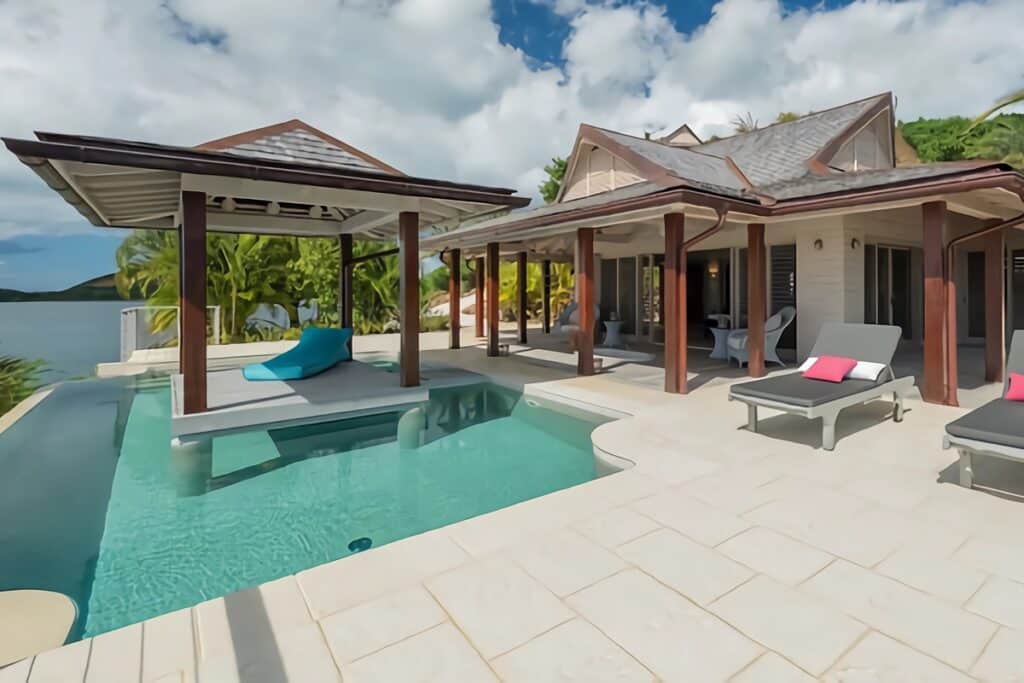 Villa de luxe à Jolly Harbour