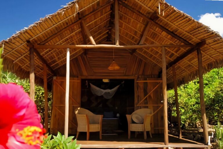 bungalow en matière végétale à Nosy Be