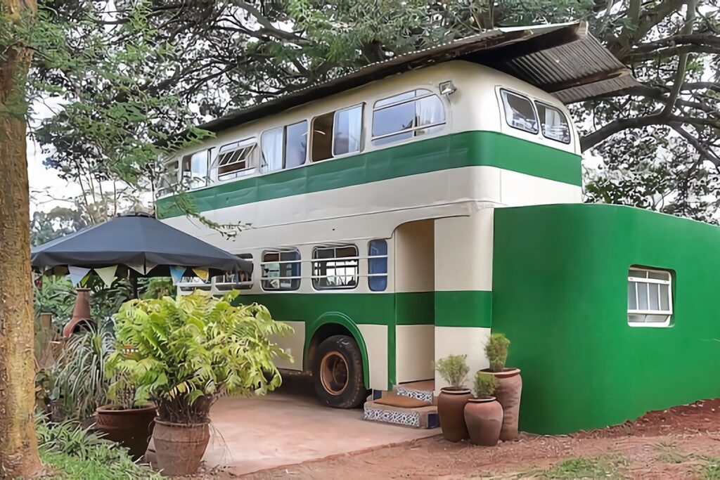 bus vintage transfromé en habitation