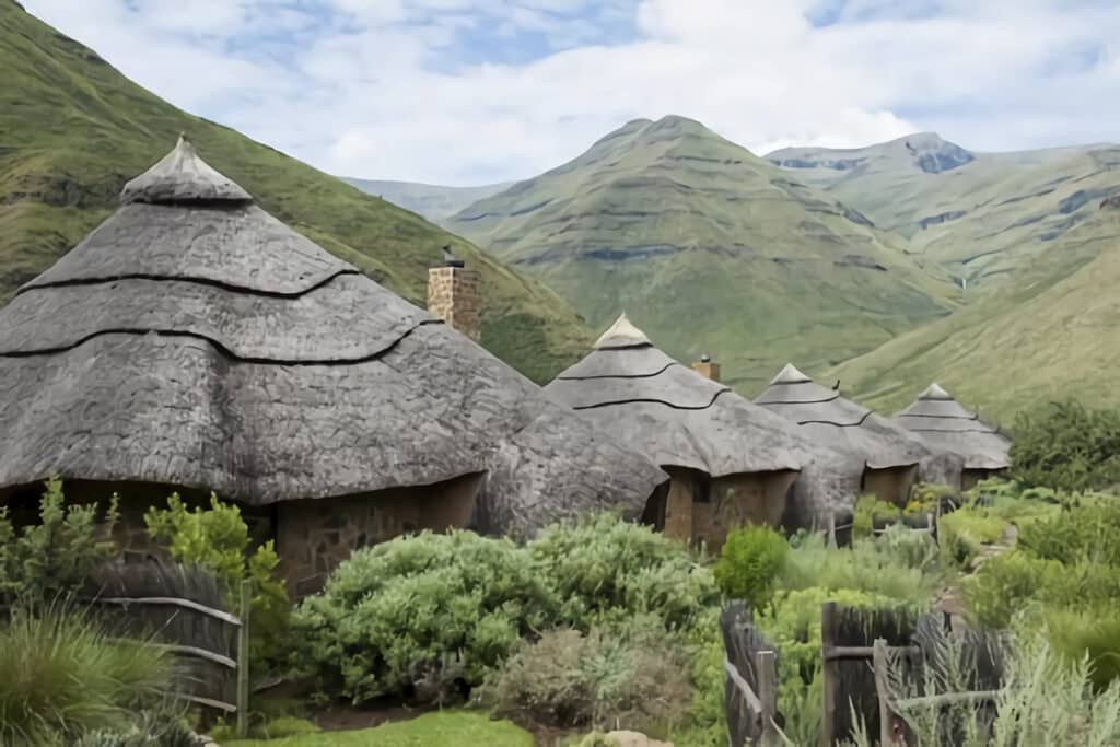 lesotho huttes de pierre