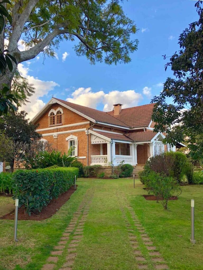 Belle villa en brique à Madagascar