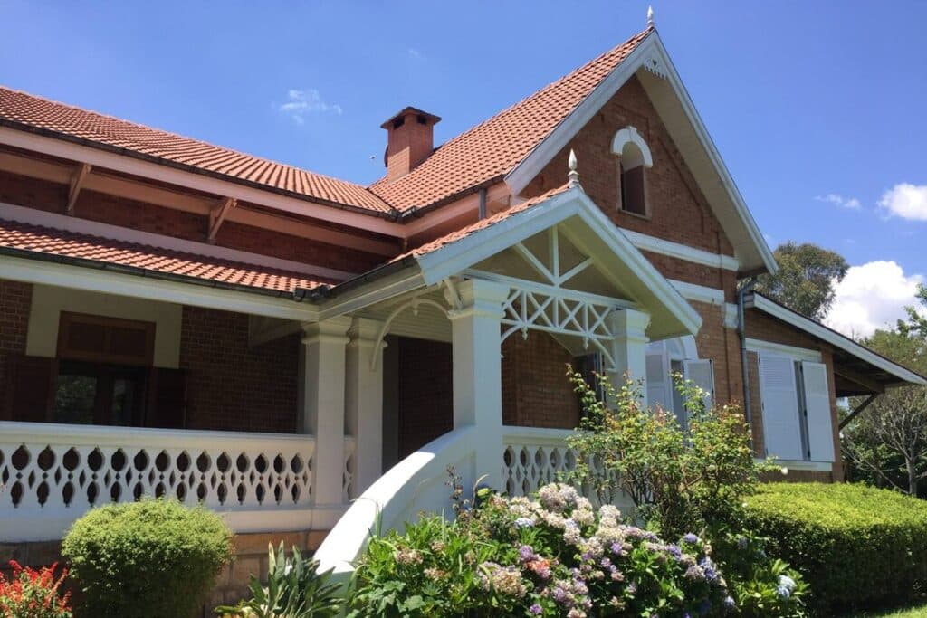 façade villa en brique à Madagascar