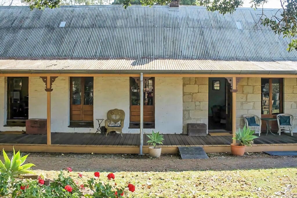 côté de la Wolston House