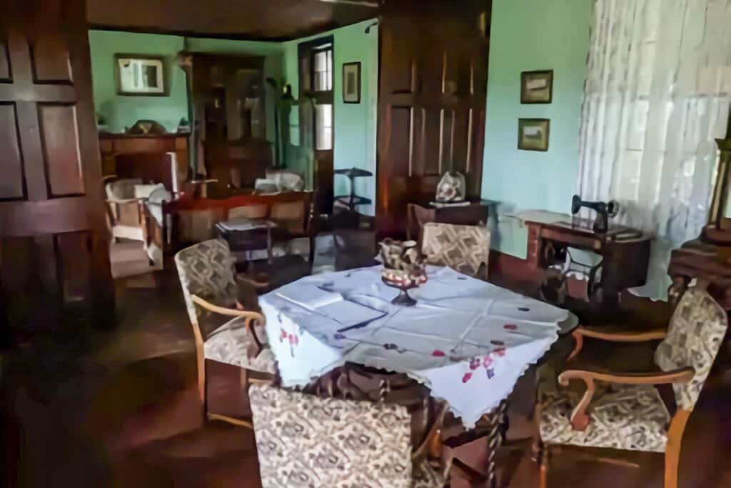 salon dans la Wolston House