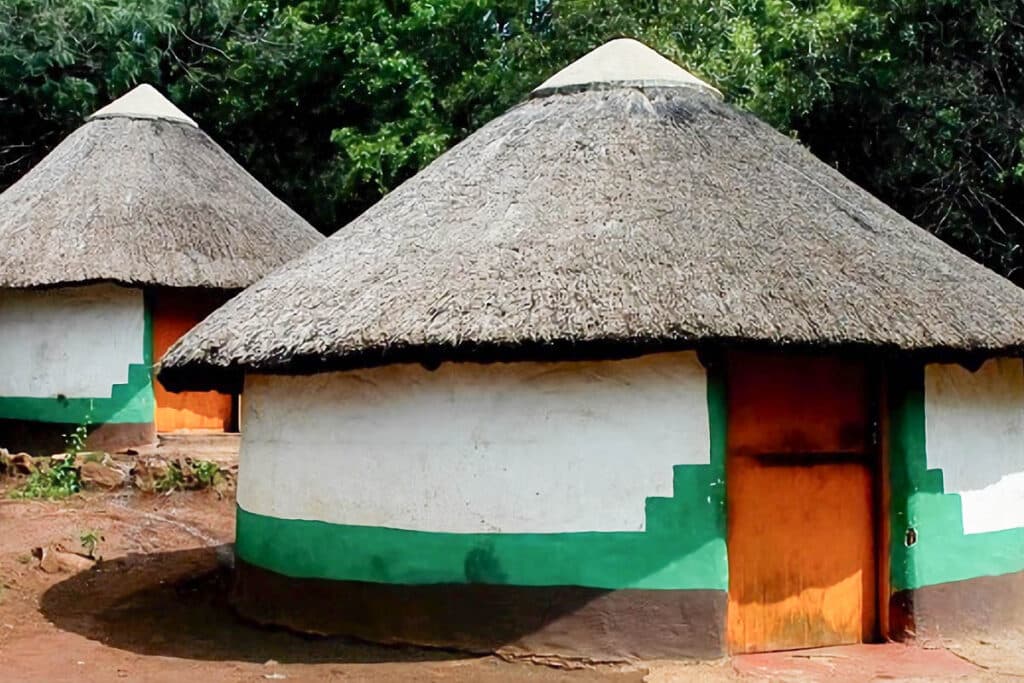 Les huttes colorées du peuple Xhosa