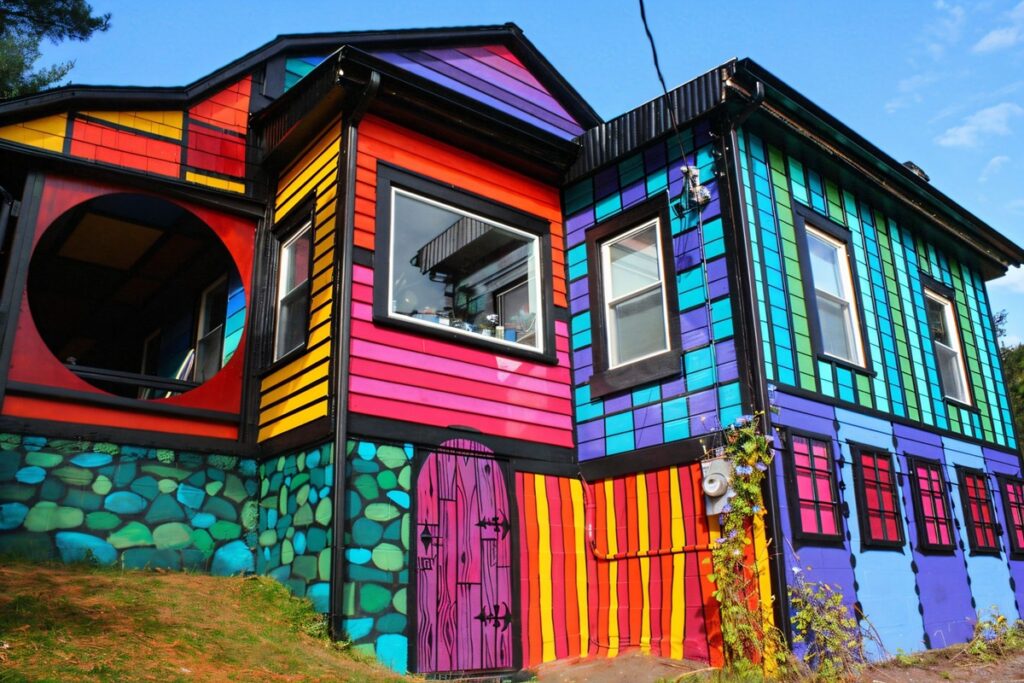 La maison arc-en-ciel de Kat
