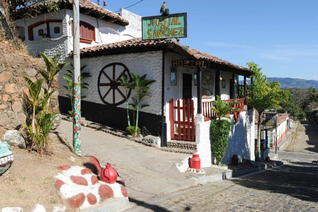 Suchitoto maison coloniale