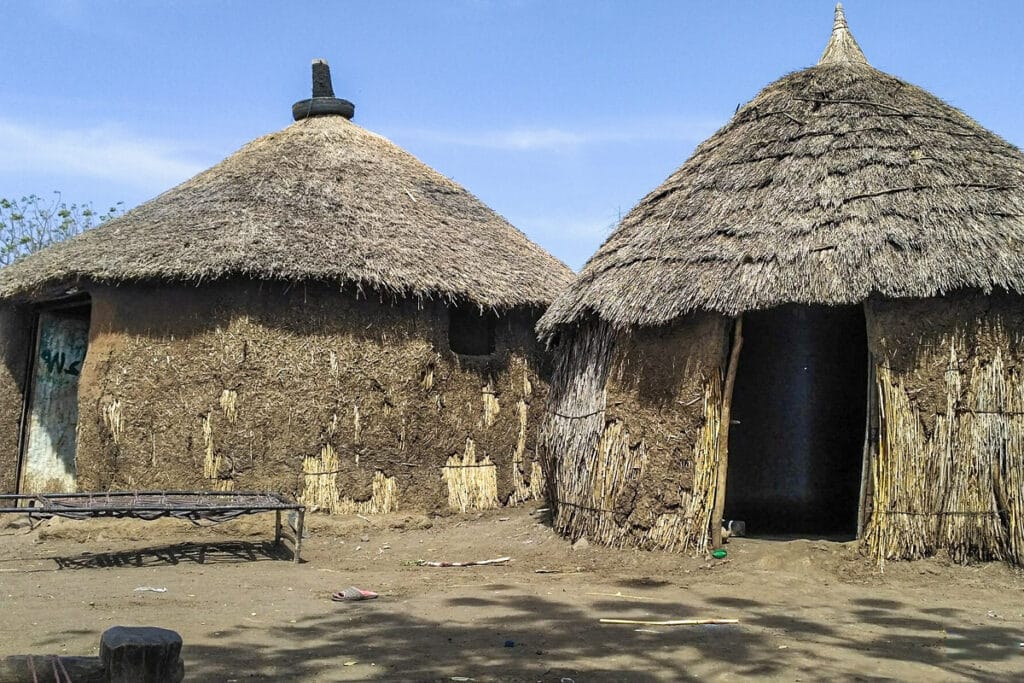 huttes de chaume au Soudan