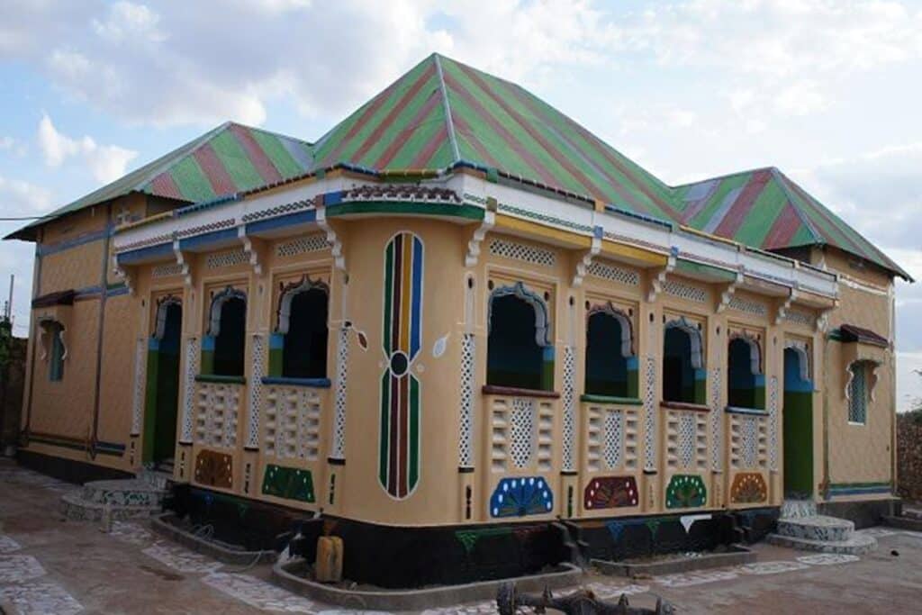 maison colorée en Somalie