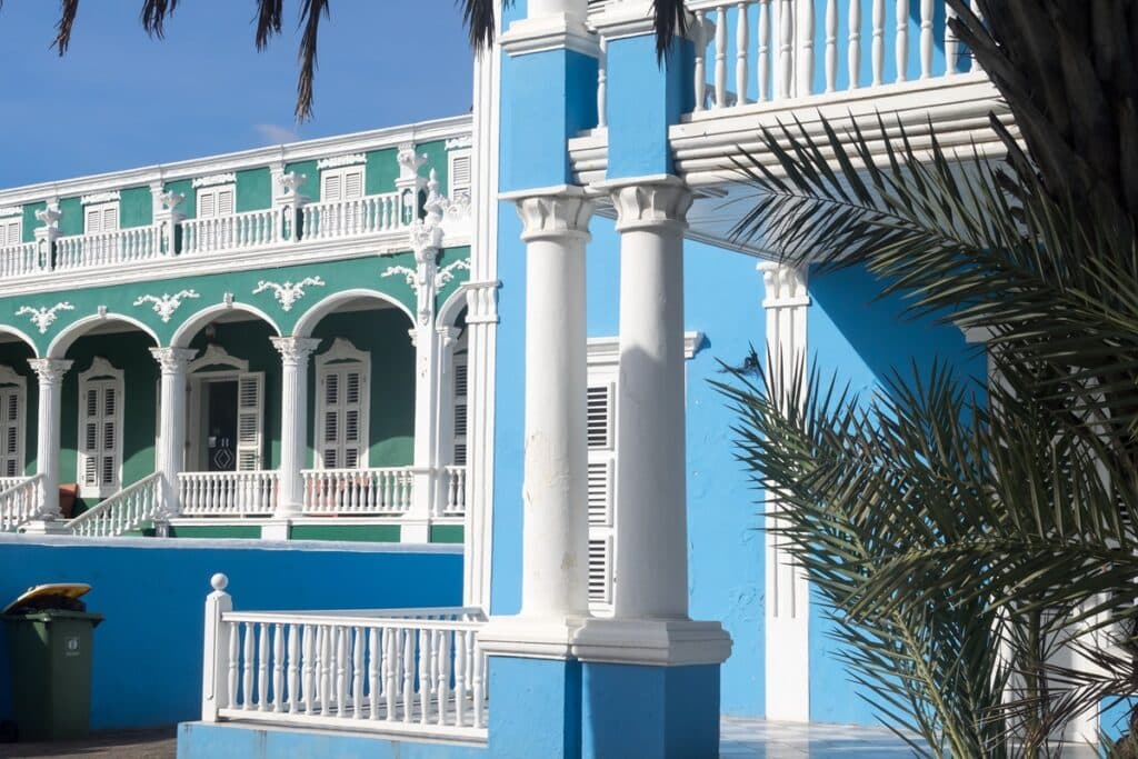 façades colorées à Scharloo