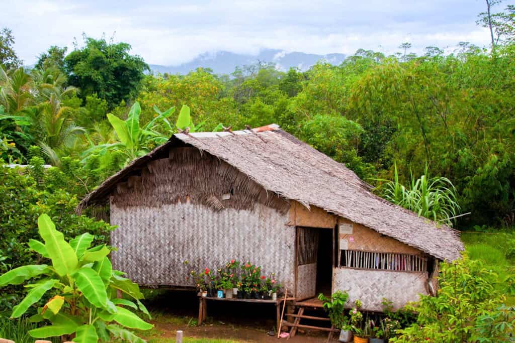 Bahay Kubo