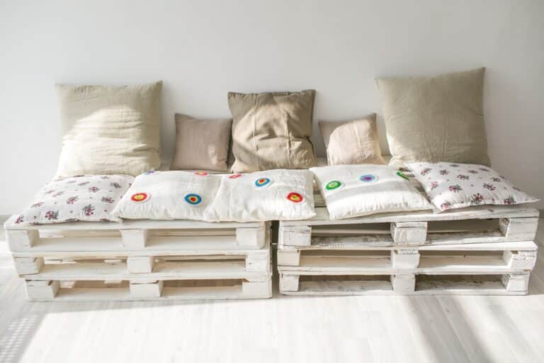 idée Mobilier pour enfant avec des palettes